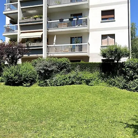 Proche Du Et Des Commerces, Neuf, Au Calme, Avec 3 Et Grande Terrasse * Annecy